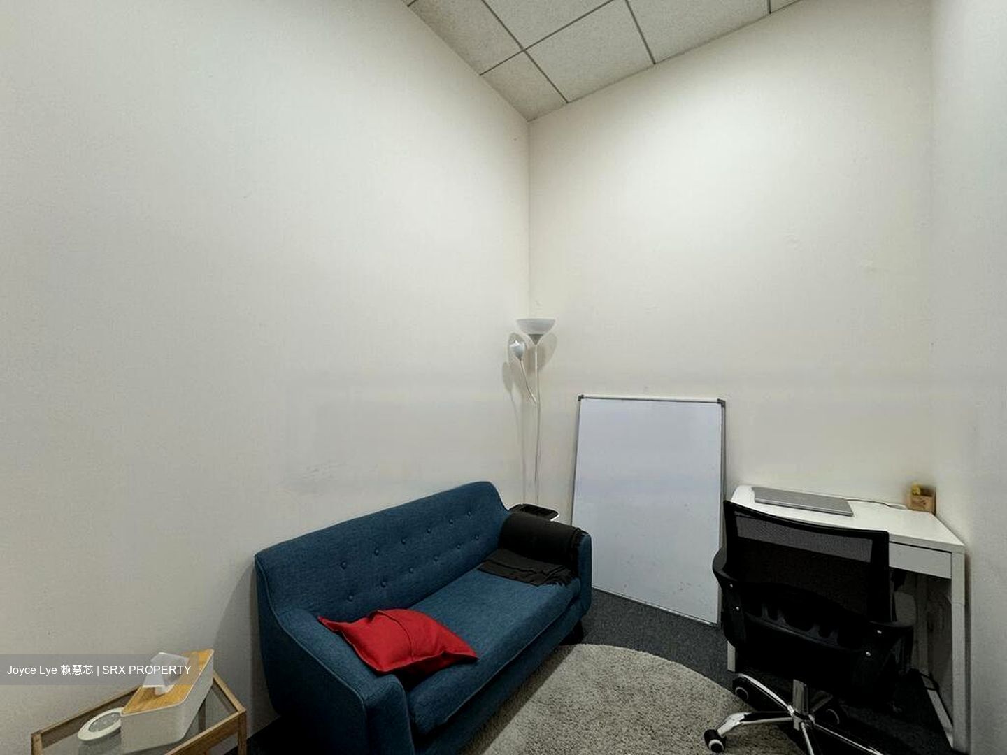 Square 2/novena Medical Center (D11), Retail #457861151